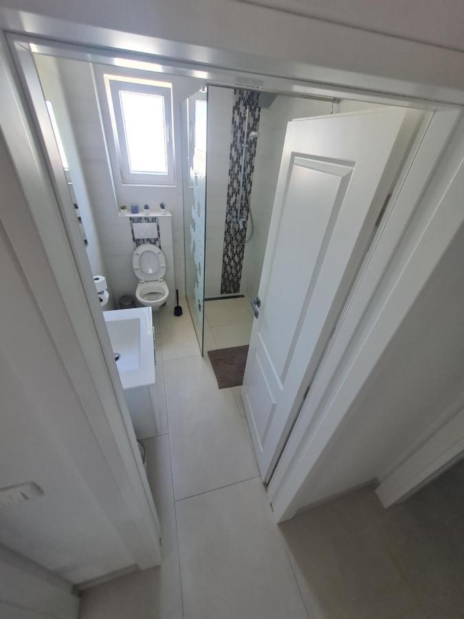 Kaštela Holiday Apartment Marijana מראה חיצוני תמונה