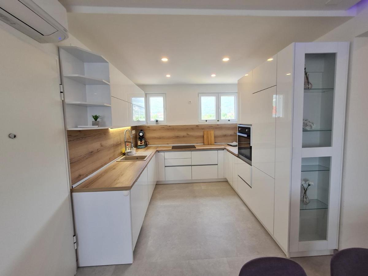 Kaštela Holiday Apartment Marijana מראה חיצוני תמונה
