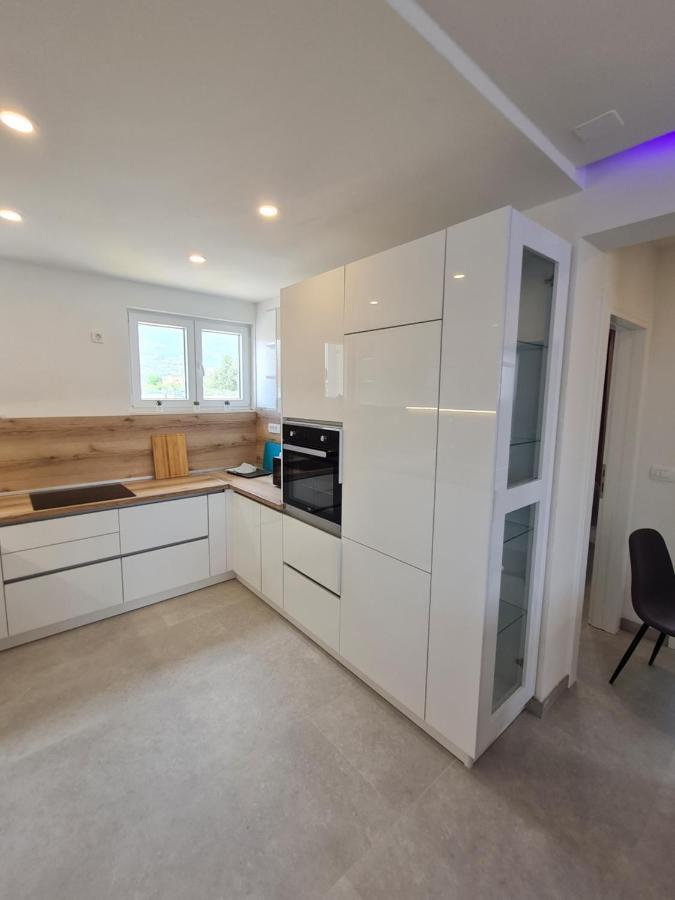 Kaštela Holiday Apartment Marijana מראה חיצוני תמונה