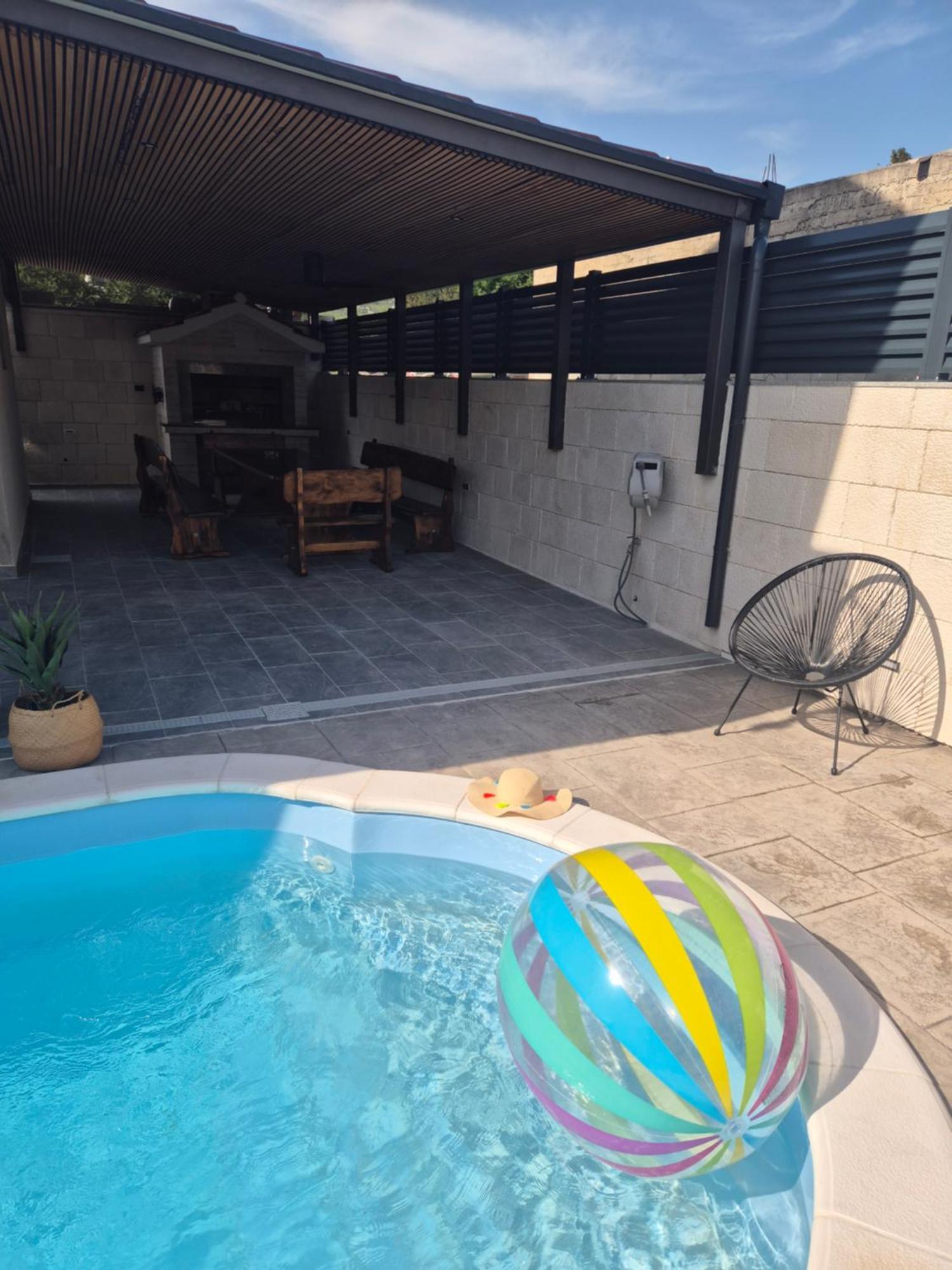 Kaštela Holiday Apartment Marijana מראה חיצוני תמונה