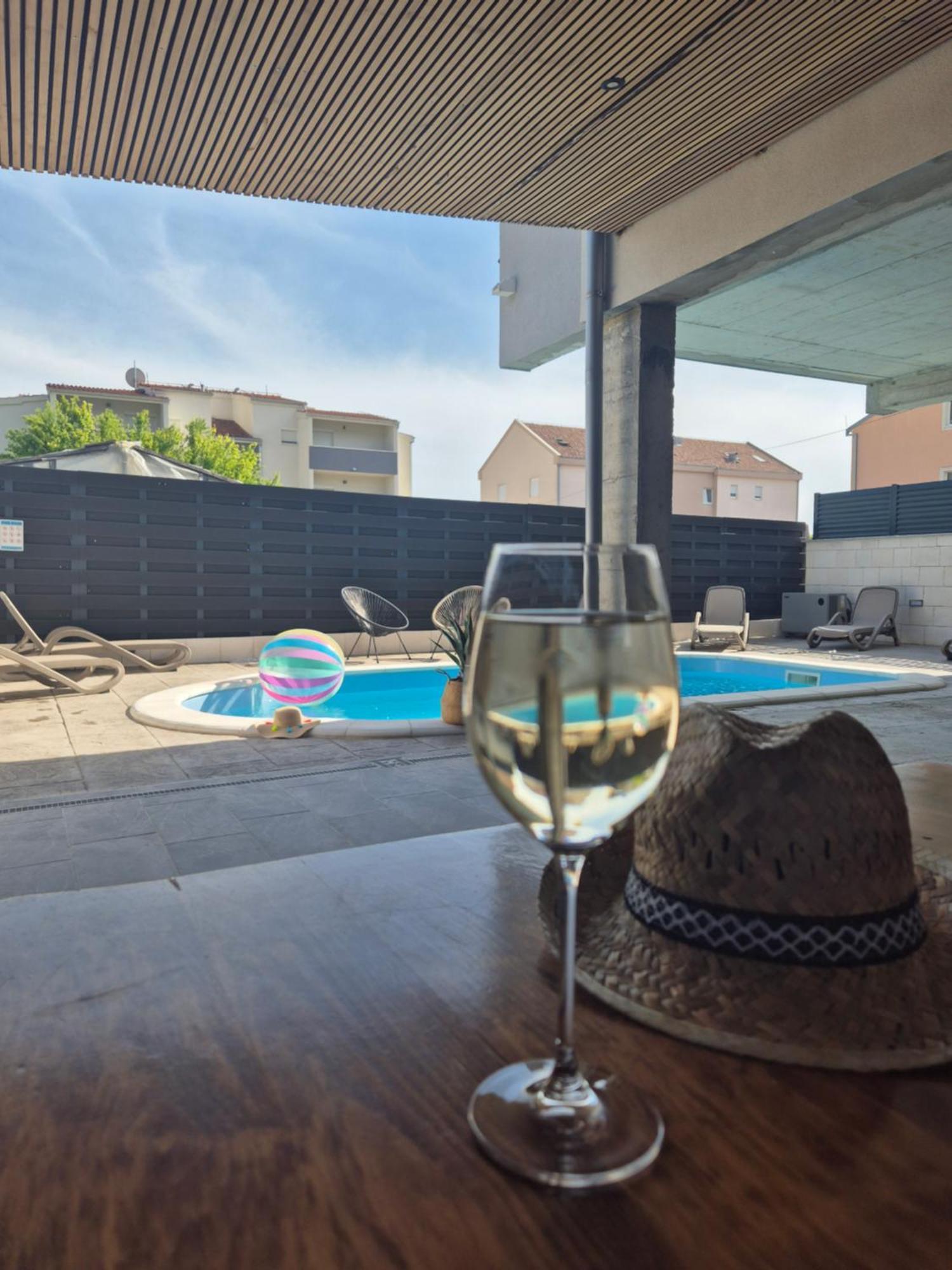 Kaštela Holiday Apartment Marijana מראה חיצוני תמונה